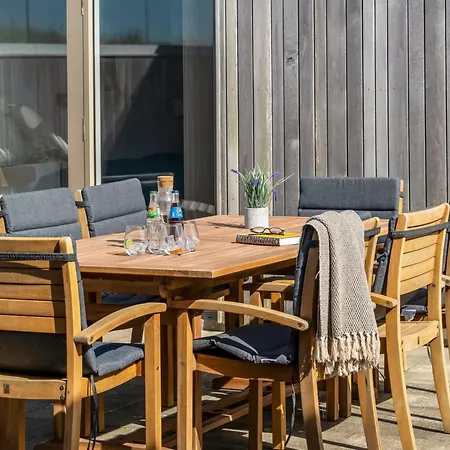 Friede - 100m From The Sea By Interhome Feriehus
